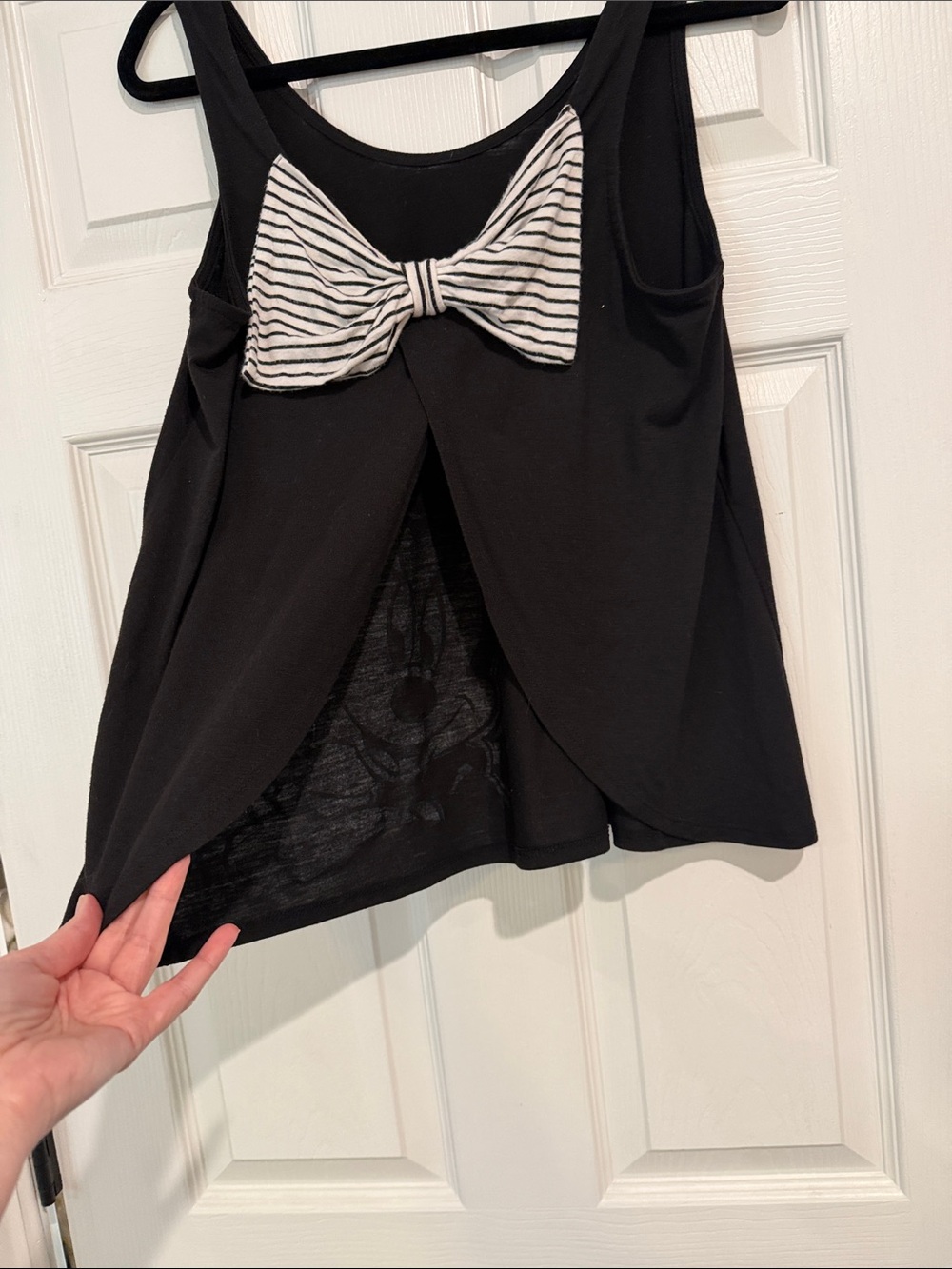 Disney Black Tank Top with White Minnie Mouse Graphic - Picture 3 of 3